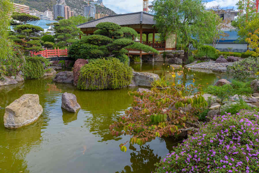 Principado de Mónaco 44 - Montecarlo - Jardín Japonés de Mónaco.jpg
